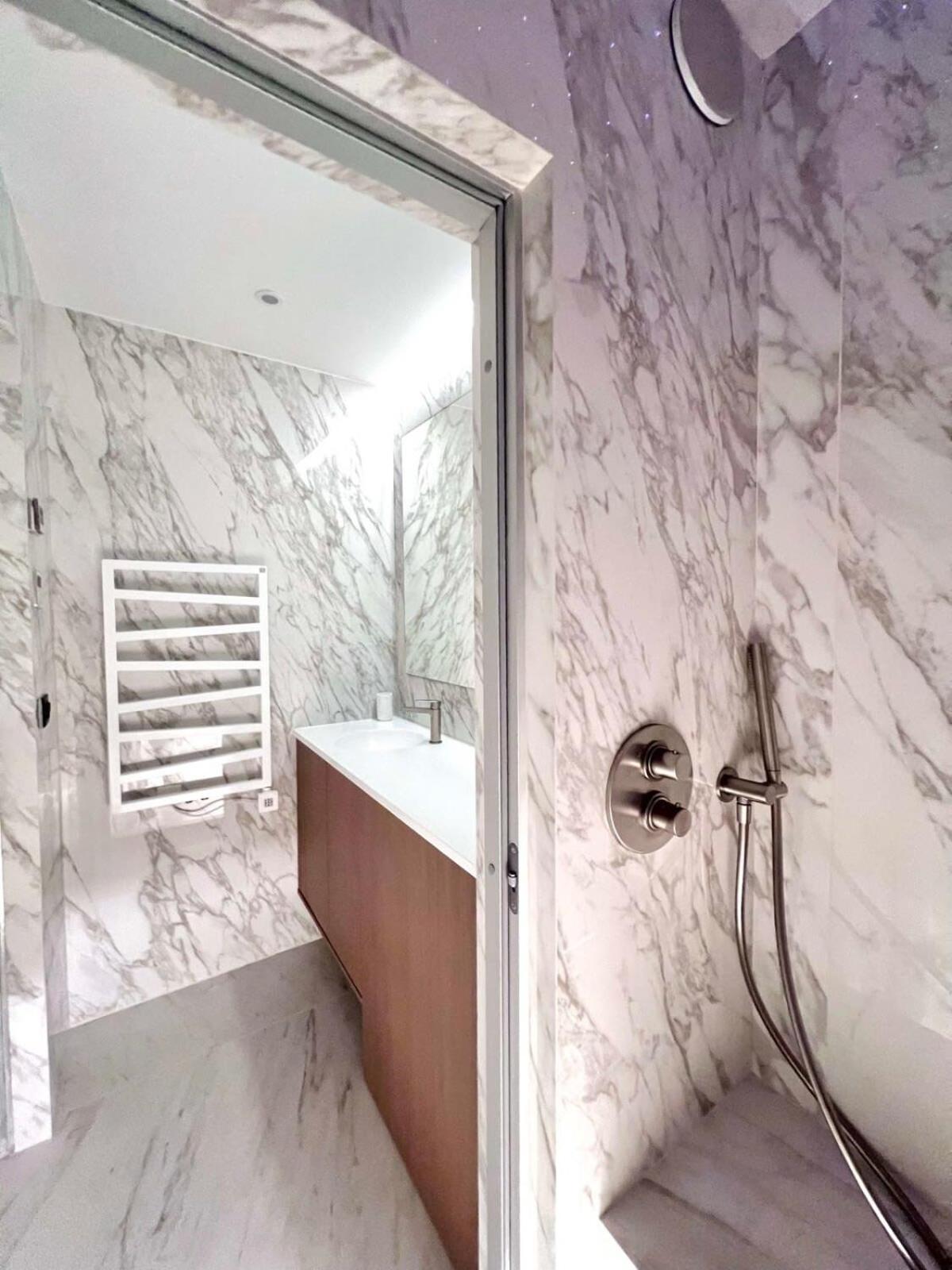 Spacieux 100m2 Quartier Marais - 6p - Flat-guest Appartamento